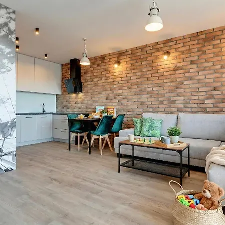 Chmielna 63 Old Town I River View Balcony I Pool - Comfy Apartment *