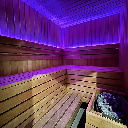 Apartment Chmielna 63 Old Town I River View Balcony I Pool - Comfy