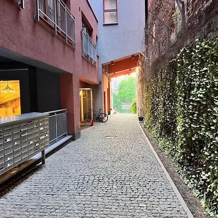 Chmielna 63 Old Town I River View Balcony I Pool - Comfy Apartment Gdansk