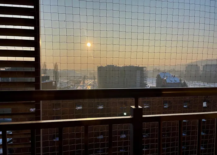 Chmielna 63 Old Town I River View Balcony I Pool - Comfy Apartment