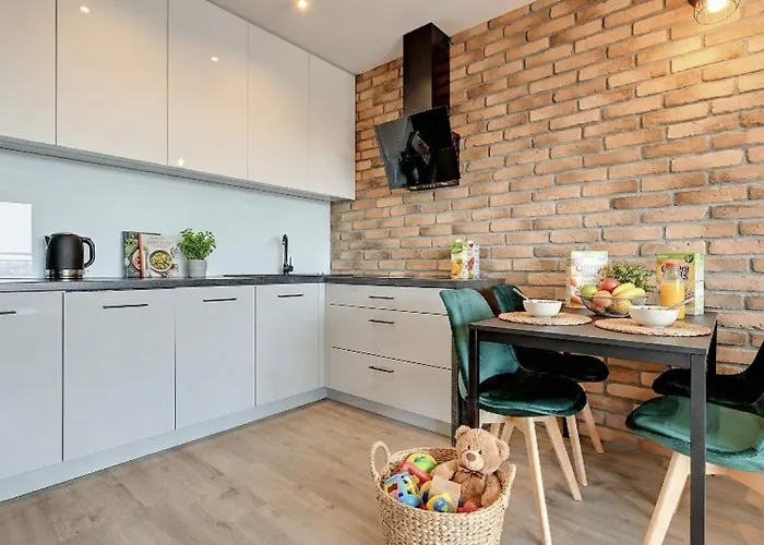 Chmielna 63 Old Town I River View Balcony I Pool - Comfy Apartment Gdansk