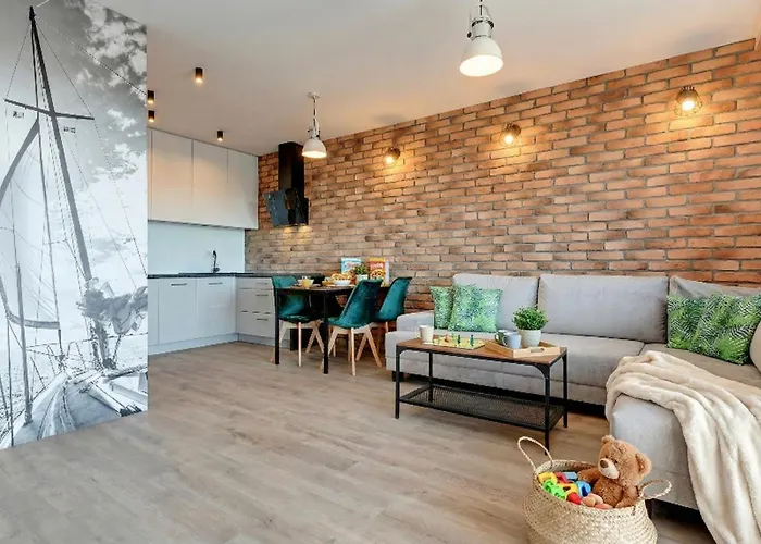 Chmielna 63 Old Town I River View Balcony I Pool - Comfy Apartment *